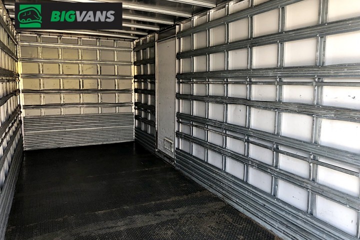 Galeria de fotos - Ford Cargo 1119 2015 Chassi + Baú de Alumínio Prata (BIG-6565)