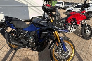 Suzuki V-Strom 2025 800DE Azul/Preta (JOR-6A13)
