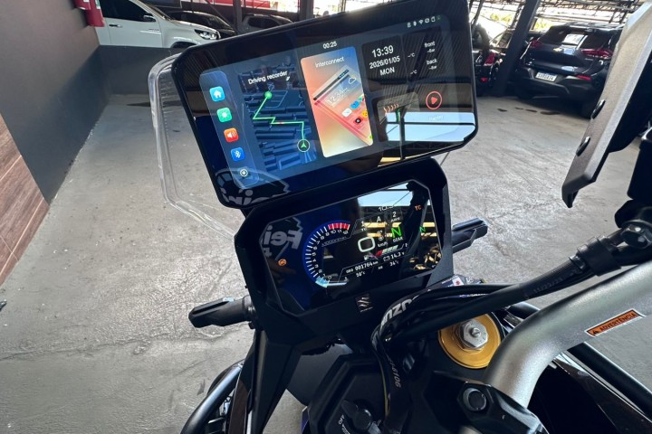 Galeria de fotos - Suzuki V-Strom 2025 800DE Azul/Preta (JOR-6A13)