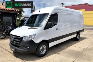 Sprinter 2023 315 Furgão Extra Longo Teto Alto Branco (CON-4H12)