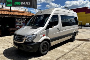 Sprinter 2019 415 GOLD EDITION Longa Teto Alto 16 Lugares Prata (BIG-3J29)