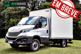 Iveco 35-160 Daily 2023 Chassi + Baú de Alumínio Branca