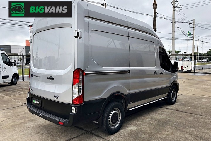 Galeria de fotos - Ford Transit 2023 L2H3 Furgão Longo Completo Prata (BIG-0J72)