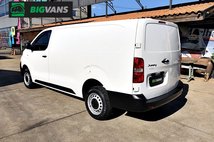 Galeria de fotos - Jumpy 2024 Furgão Cargo Completo Branco (BIG-7F43)